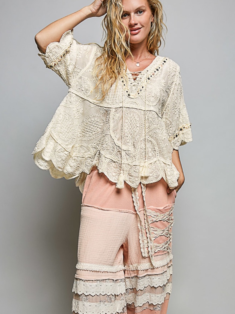 💕 POL Boho Lace-Embroidered Cream Peasant Top - Picture 7 of 8